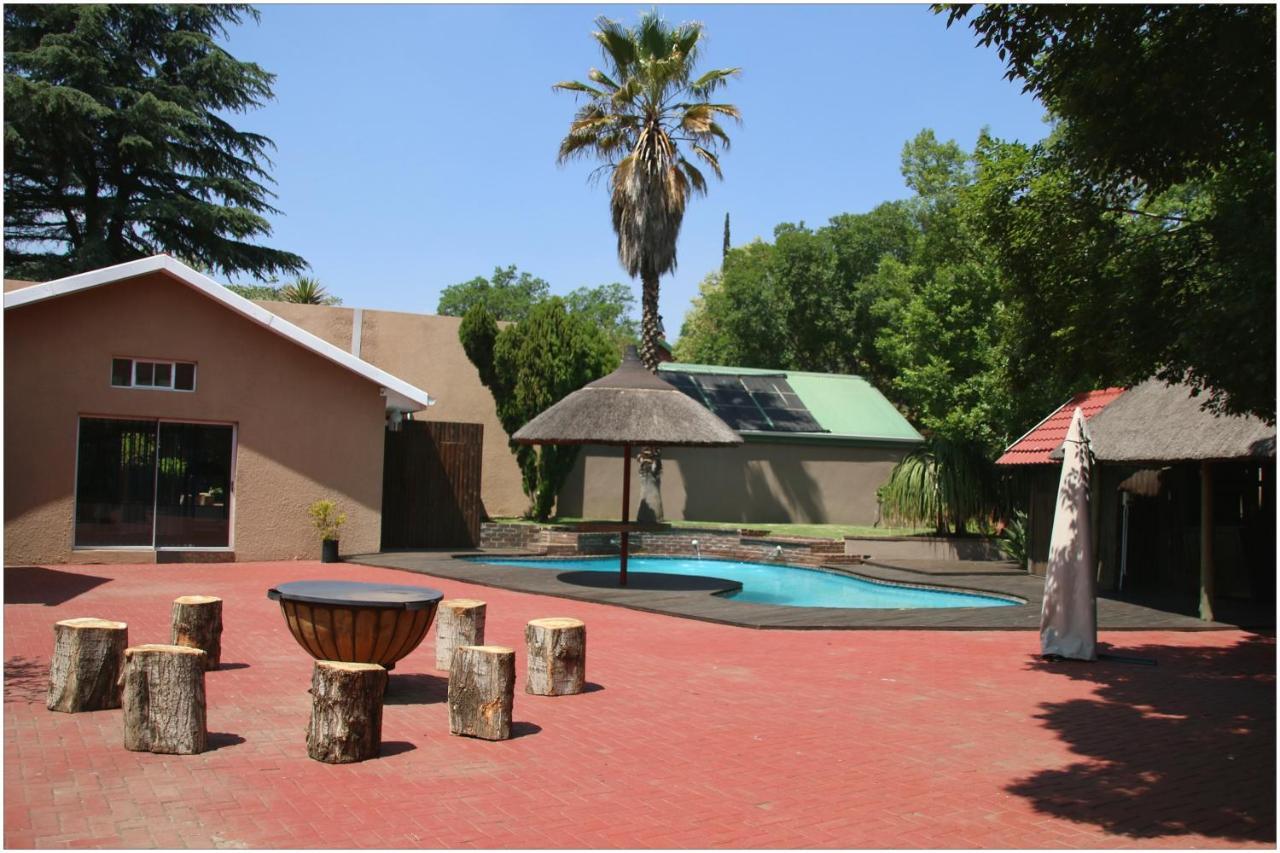 ואנדרביג'לפארק Aalwyns Guesthouse מראה חיצוני תמונה