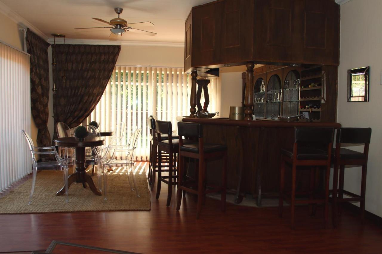 ואנדרביג'לפארק Aalwyns Guesthouse מראה חיצוני תמונה